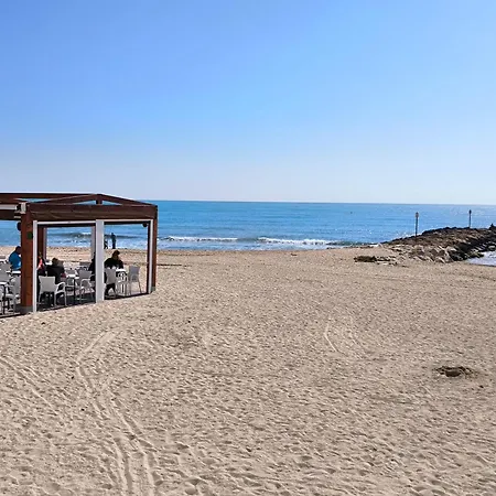 Casa Flora - Beachfront With Pool & Garage *