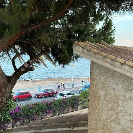 Casa Flora - Beachfront - Pool - Garage Торевьиа